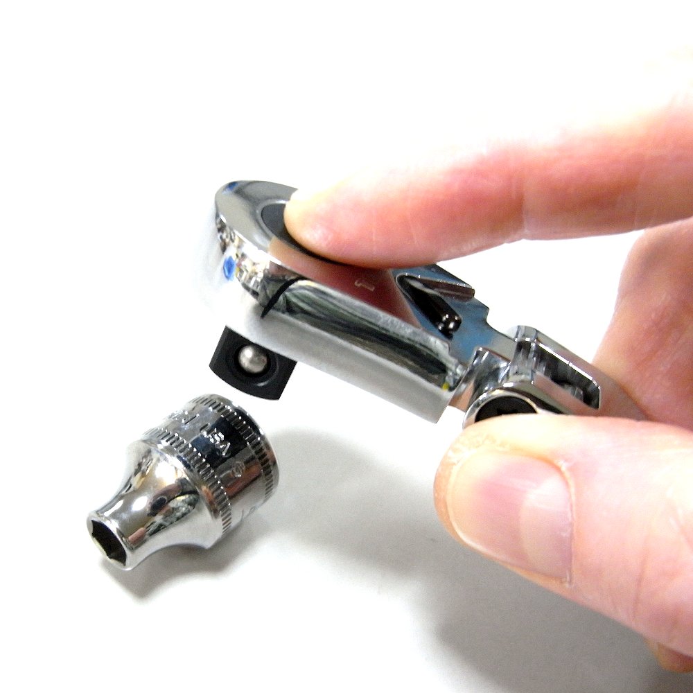 TEKTON コンパクトヘッド首振りラチェットハンドルの画像
