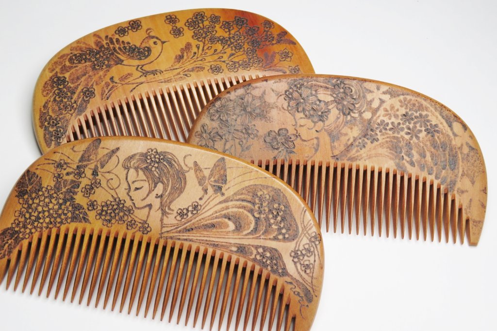 【2020年秋企画】焦がし梨櫛～Nori-bou～の画像