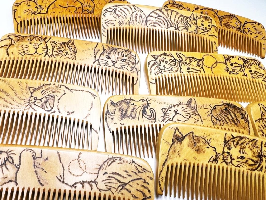 【2022年猫の日企画】焦がし猫櫛～はちたま堂～の画像