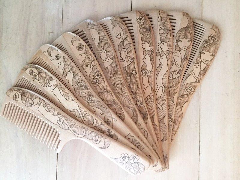 【2016年猫の日セット】椿櫛・焦がし絵～kaeruru presents～の画像