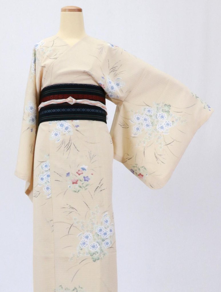 【日本製】（衿なし）高級夏着物 絽 [N075][MTサイズ]着物単品の画像