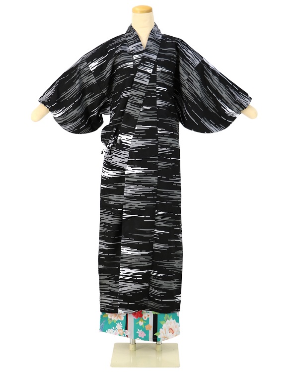 おしゃれ着物コート（刺繍入り）衣織 07-B 黒の画像