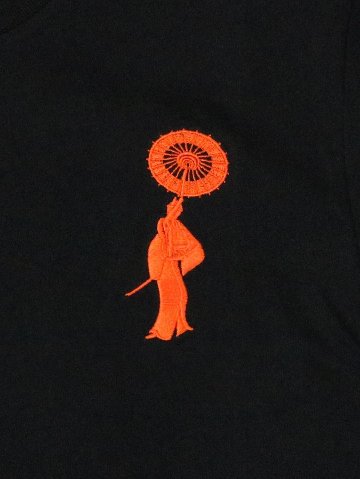 オリジナル刺繍Tシャツ長袖【侍】 黒×オレンジ（男女兼用）画像