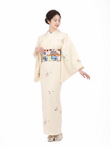 衿付き着物(お太鼓帯付)  [ご縁華 薄クリーム 1-B] ※着物単品 23,100円の画像