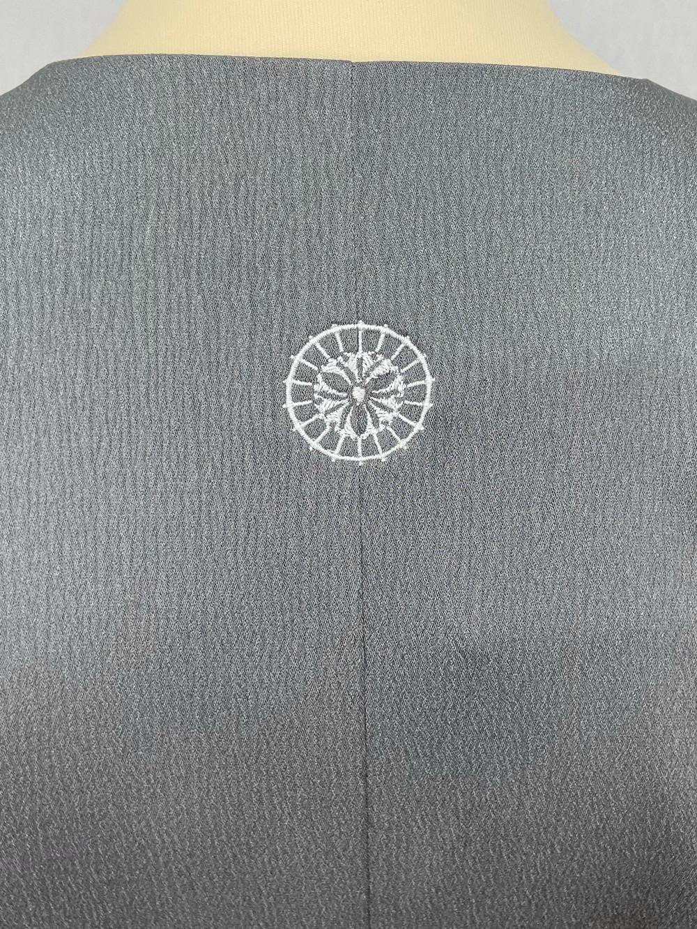 【日本製】最高級色無地着物 衿なし ぎんねず色 [315]の画像