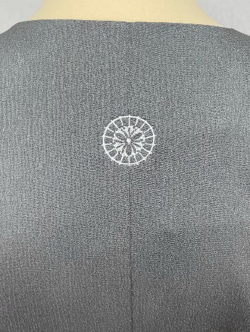 【日本製】最高級色無地着物 衿なし ぎんねず色 [315]の画像