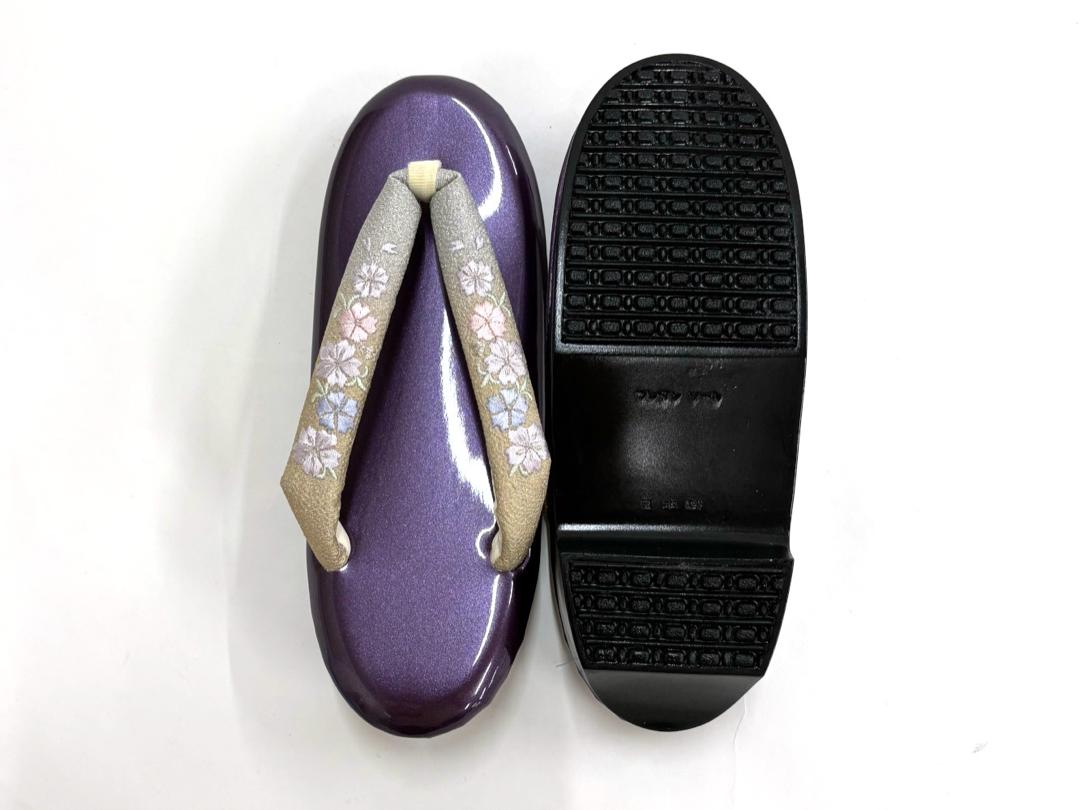 ウレタン草履（刺繍）[26]  Fサイズ 23.0~23.5cm の画像