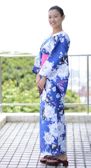帯が選べる! (衿なし) 浴衣〈華蝶/紺〉　※浴衣単品 ¥13,200の画像