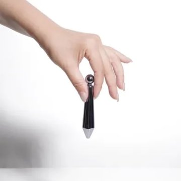 テラアイズの画像