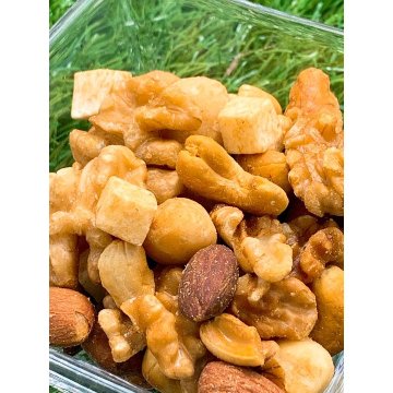 燻製イラン産ピスタチオ150ｇ+チーズin燻製ミックス100ｇの画像