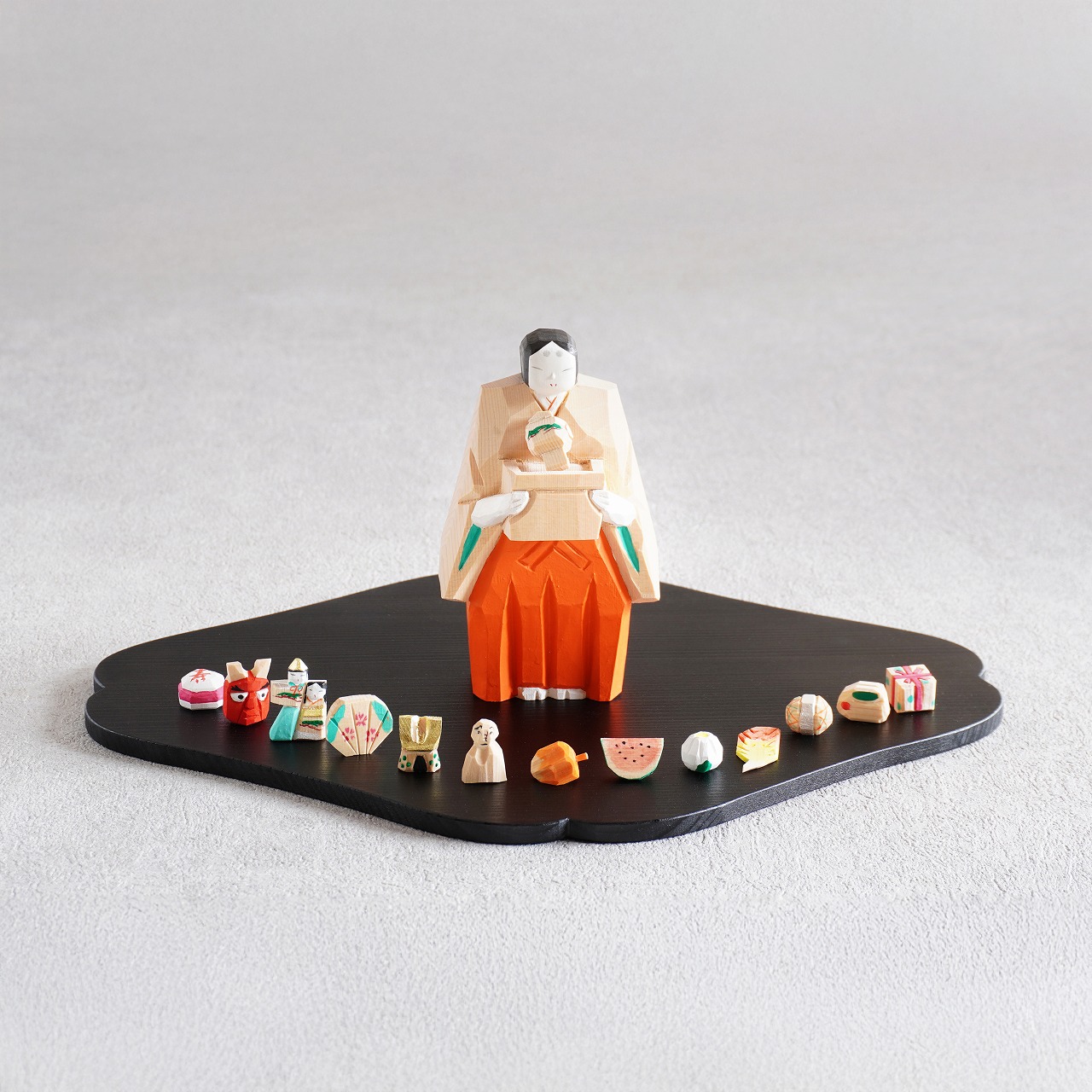 浦弘園作「月こよみ」奈良一刀彫+嘉門工藝 敷板