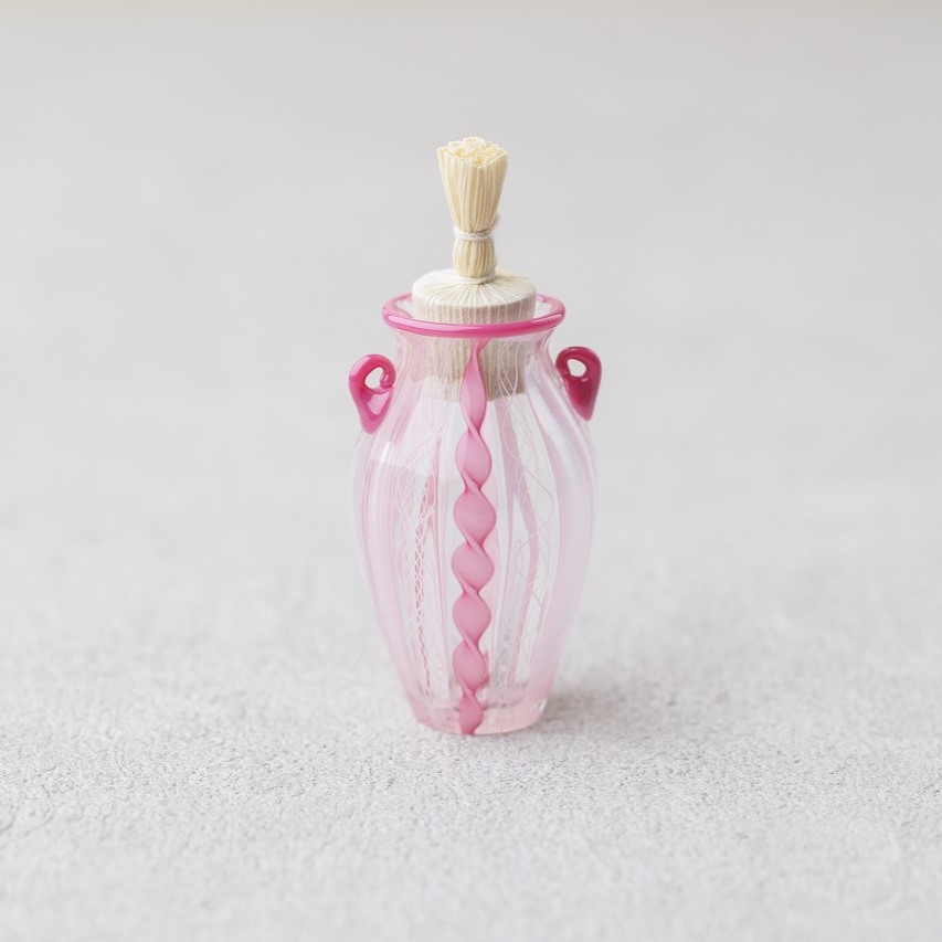 15 香合／振出（ふりだし）