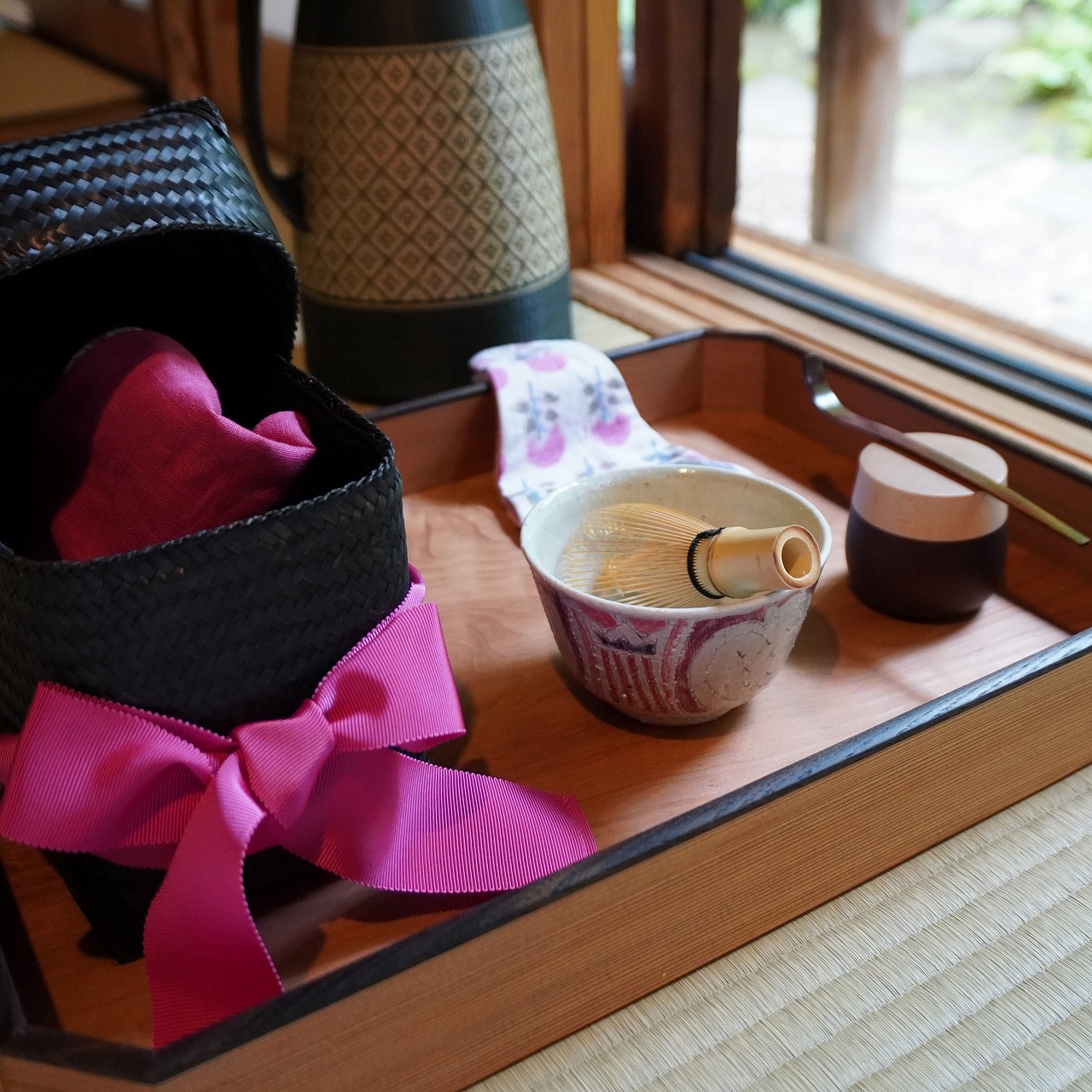 秋田杉長盆（脇引）1双の画像