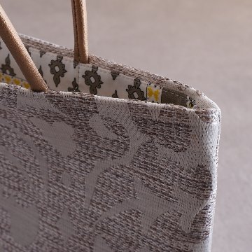 うさぎチャームつき茶礼袋83　ダマスク柄ジャガード織×南仏プロヴァンスの画像