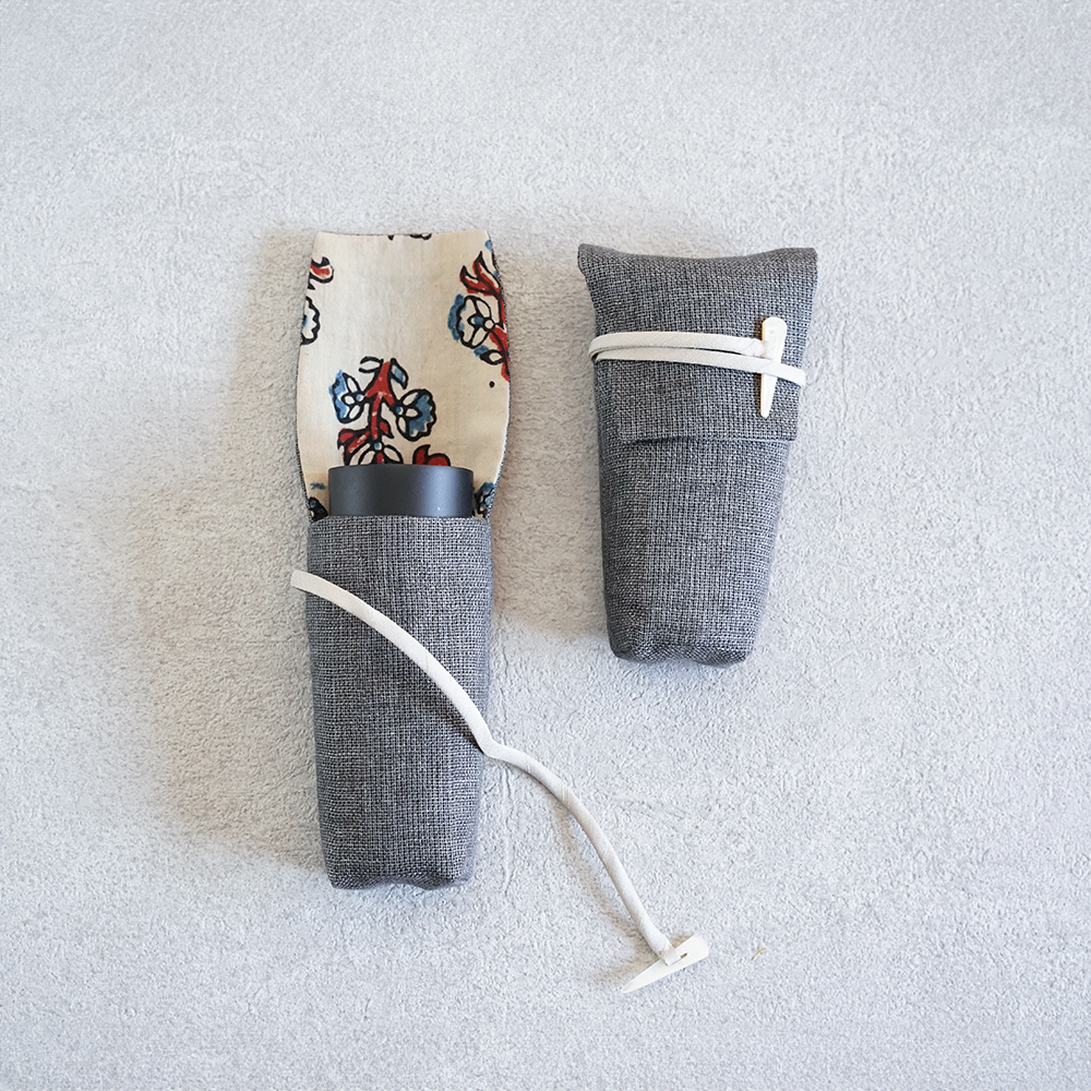 茶筅筒袋10　麻×インド型押し更紗の画像