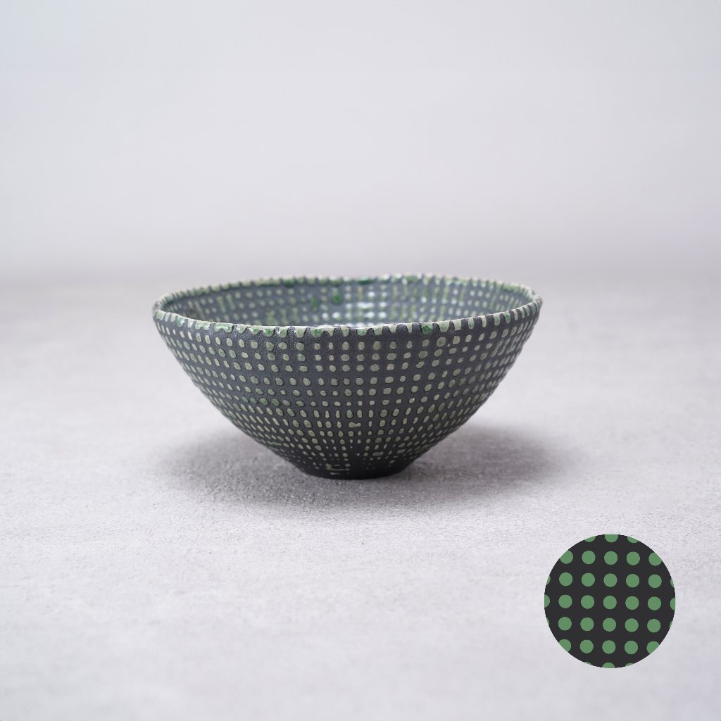 11 茶碗