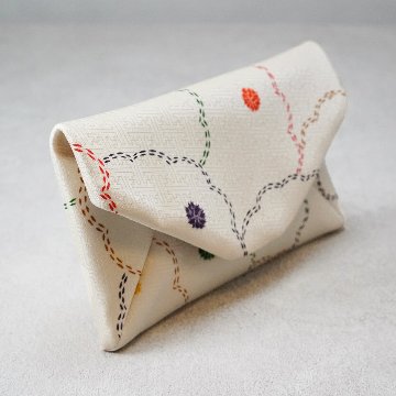 数寄屋袋25　綸子（りんず）　とび花柄の画像
