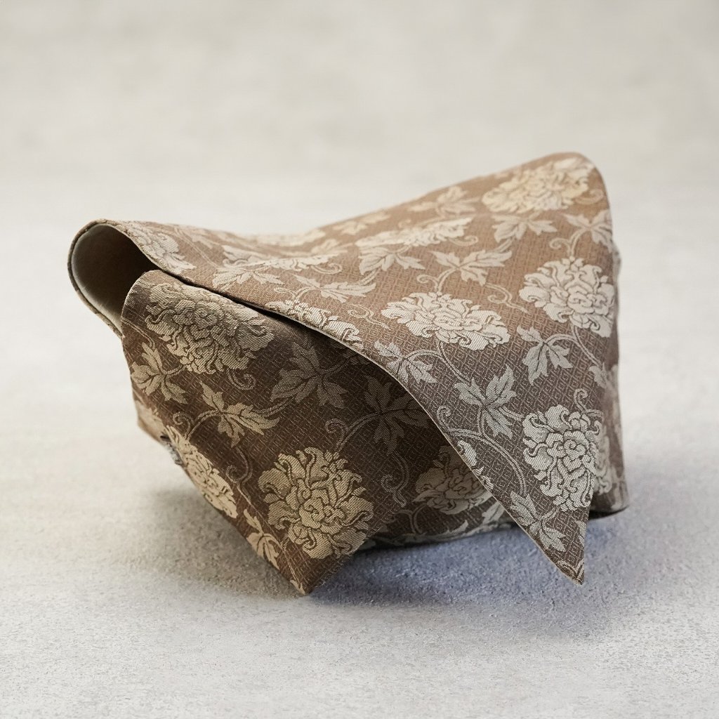 茶碗袋L 117　小菱地牡丹　茶の画像