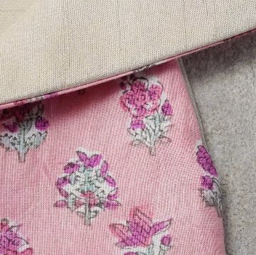 茶器袋　大津型42　インド更紗　ピンクに紫花の画像