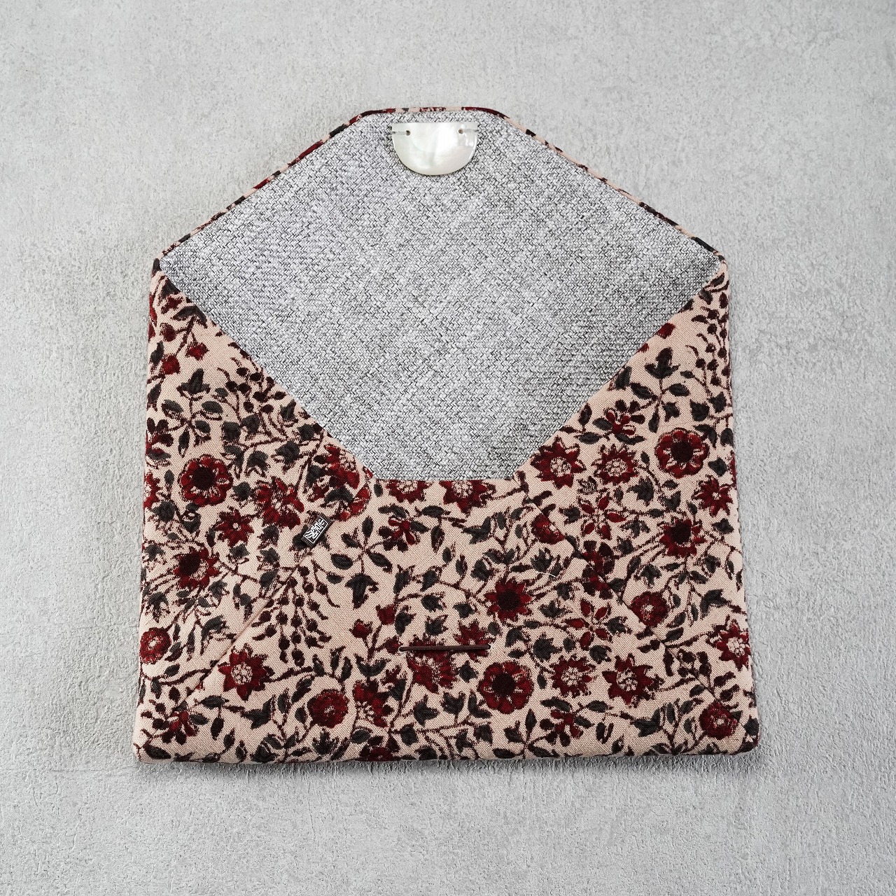 数寄屋袋31　高橋尚子さんのインド型押し更紗　草花の画像