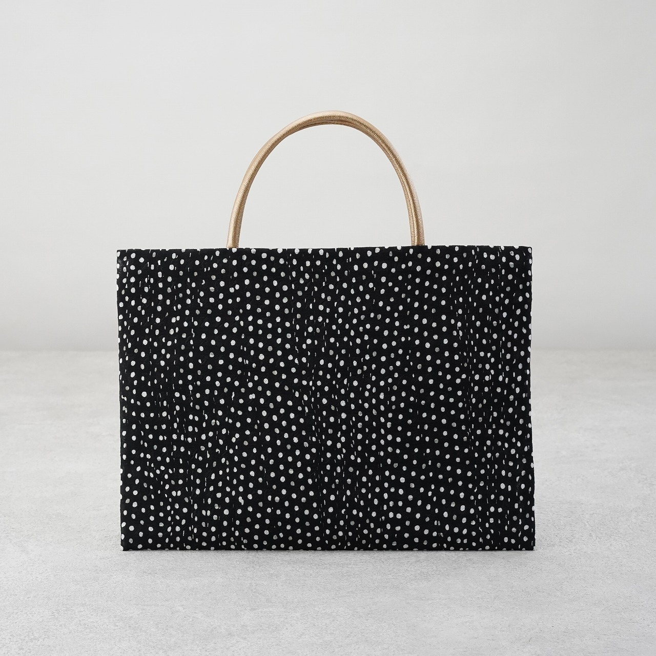 茶礼袋108　変わり水玉　黒白の画像