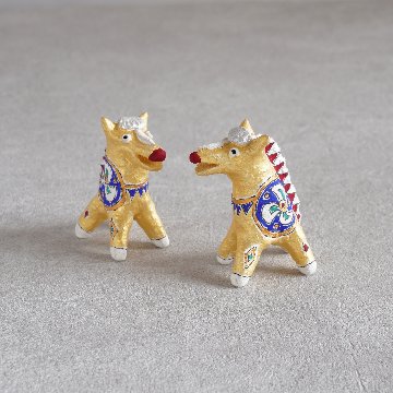 松尾三希子　午オブジェ　金の画像