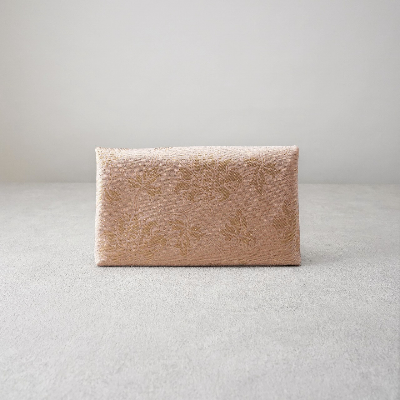 数寄屋袋35　二重蔓牡丹唐草文の画像