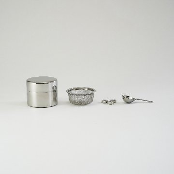 茶こし缶（近藤さんの茶ふるい缶）の画像
