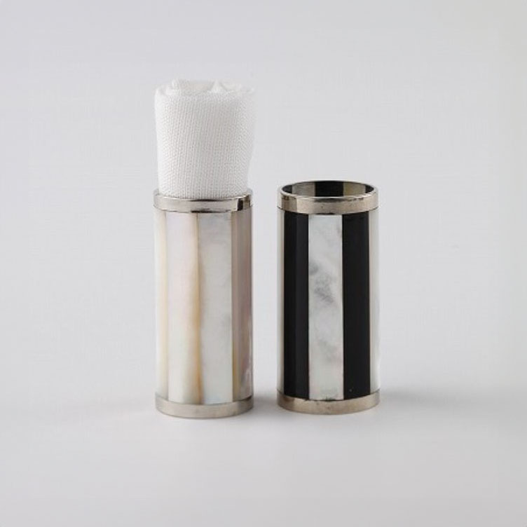 14 茶こし缶・茶筅・茶巾、および筒・台・箱
