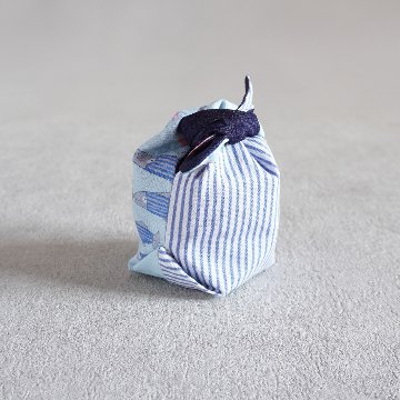 茶器袋　大津型18　おさかなコットンの画像