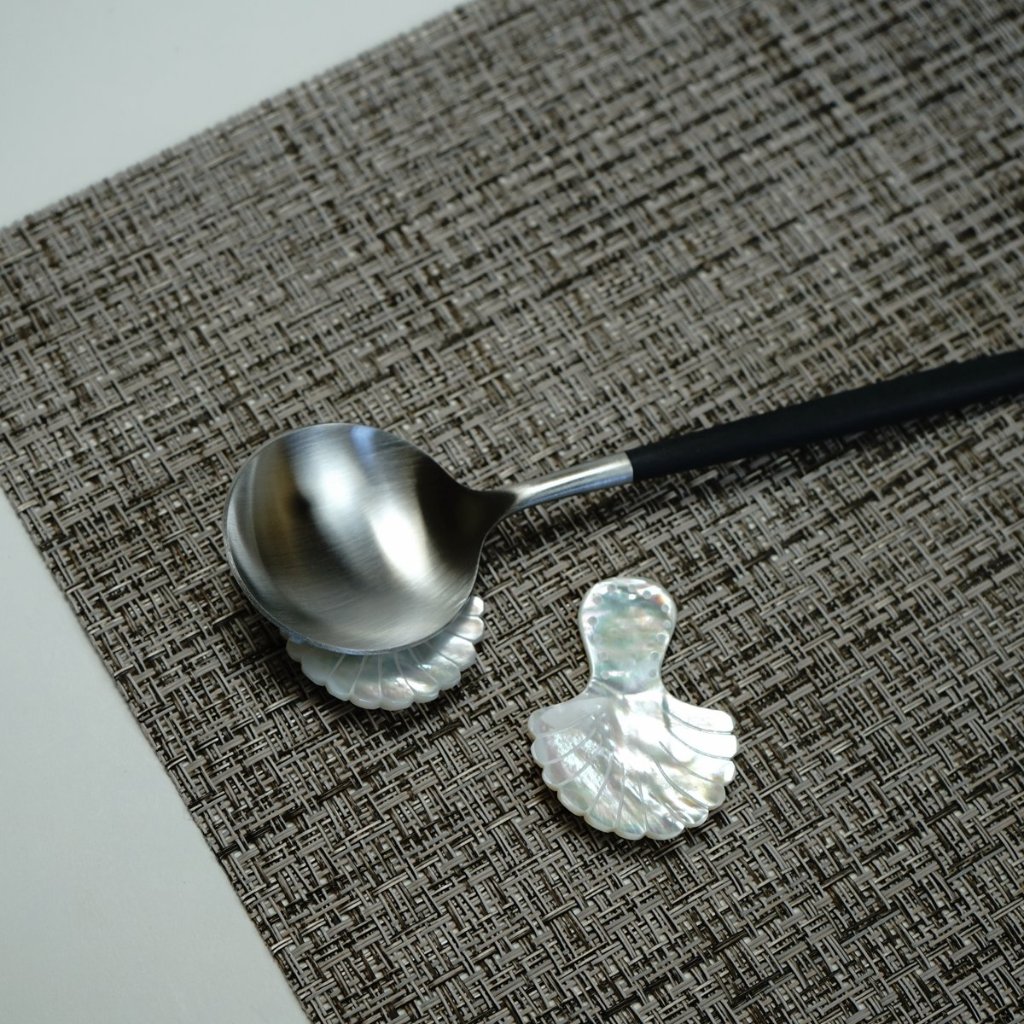 スプーンレスト2個セット シェル型の画像