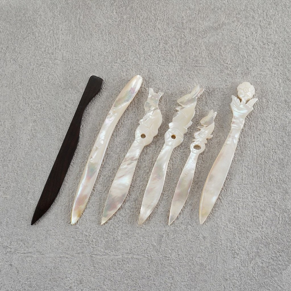 37 白蝶貝カトラリー／食器