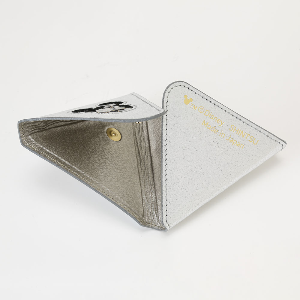 ディズニーカラー限定品の画像