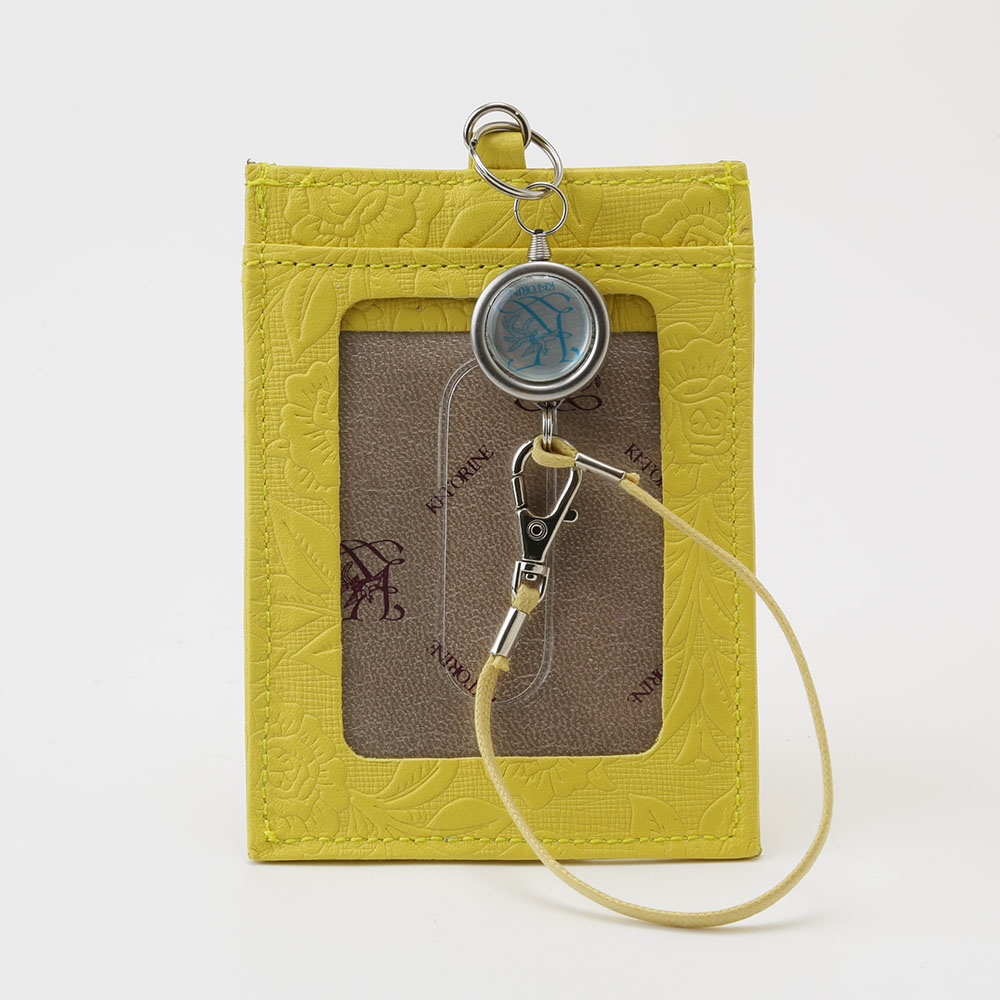 牛革 リール付 切符定期入の画像