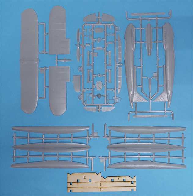AMP 1/48 スーパーマリンS.6Aシュナイダーレーサー機 プラモデル AMP48026の画像