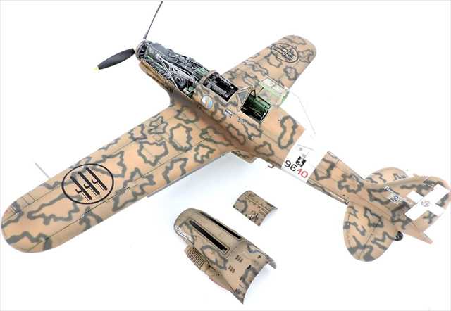 イタレリ　1/32　マッキMC.202 フォルゴーレ　プラモデル　IT2518JP (日本語対訳補足説明書付属）の画像