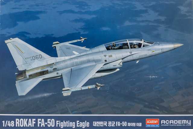 アカデミー 1/48 FA-50 軽戦闘爆撃機 プラモデル AC12366の画像
