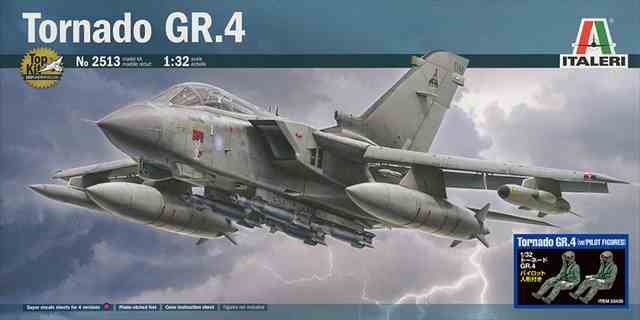 イタレリ 1/32 トーネード GR.4 (パイロット人形付き)タミヤ扱い プラモデル T25425の画像