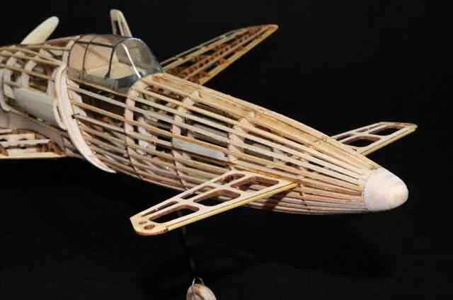 スタジオミド 1/24 バルサフライヤー 日本海軍局地戦闘機 震電 組み立てキット BF04の画像