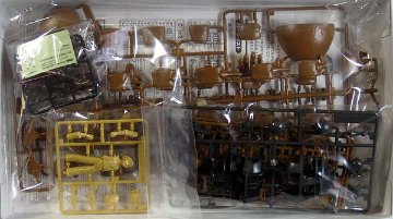 ファインモールド 1/20 天空の城ラピュタ ロボット兵（戦闘Ver.）プラモデル FG04の画像