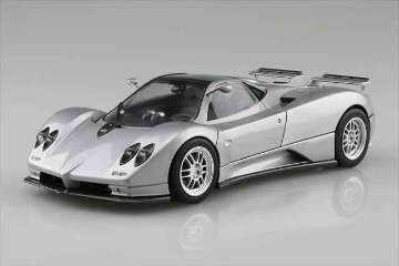 アオシマ 1/24 '00 パガーニ ゾンダ C12S プラモデル TTSC07の画像
