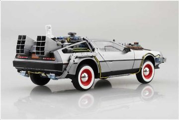 アオシマ 1/24 バック・トゥ・ザ・フューチャー Part�V タイムマシン プラモデルキット ABT03の画像