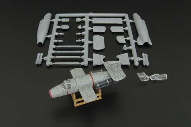 ブレンガン 1/144 バッフェム Ba-349A ナター (2機入り) プラモデル BRP144001の画像
