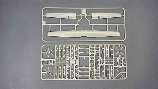 Xスケール 1/144 ATR-72-600ターボプロップ旅客機 プラモデル XSM144013の画像