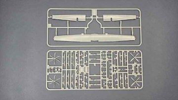 Xスケール 1/144 ATR-72-600ターボプロップ旅客機 プラモデル XSM144013の画像