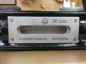 精密平型水準器の画像