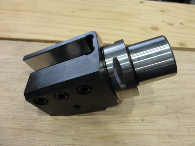 外径ねじ切り加工用アダプターの画像