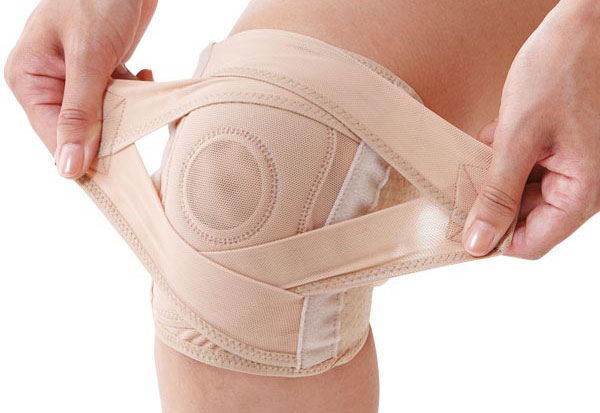 らくらく温泉ひざサポーターの画像