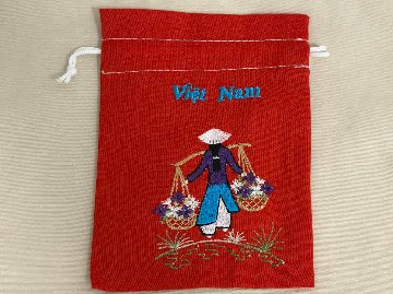 ベトナム刺繍小さなポーチ赤（A柄）の画像