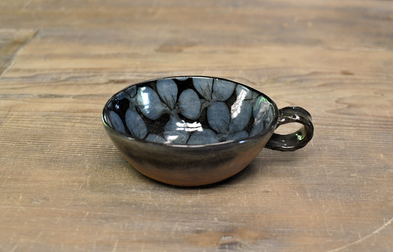 【訳あり】スリップウェア　スープカップ２（青花）の画像